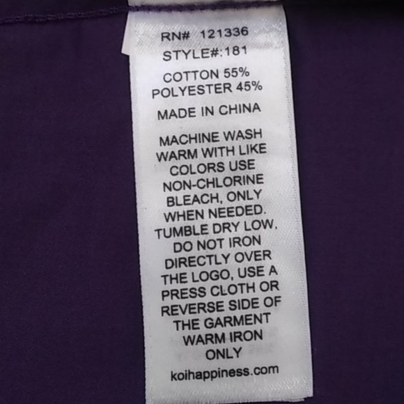 Koi By Kathy Peterson Scrubs Top. - Picture 4 of 6